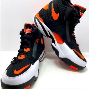 Nike Air Maestro Black & Orange Size 12